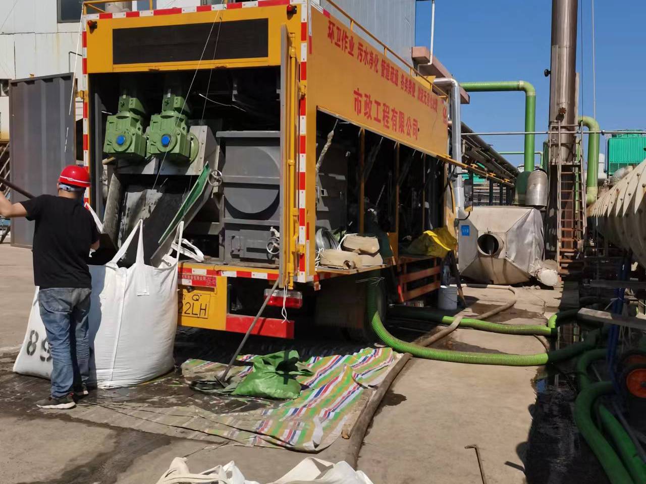 巴彦淖尔淤泥压干处理